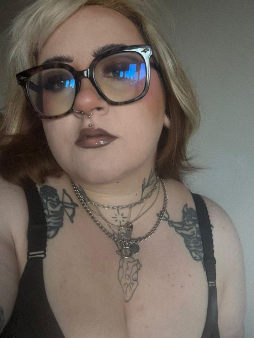 ellieinabox