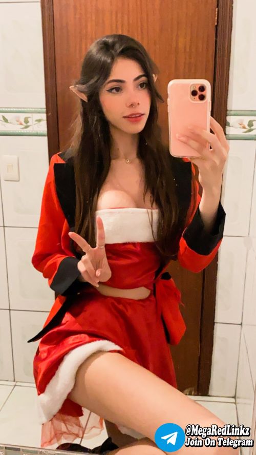 Fernanda_aquino__